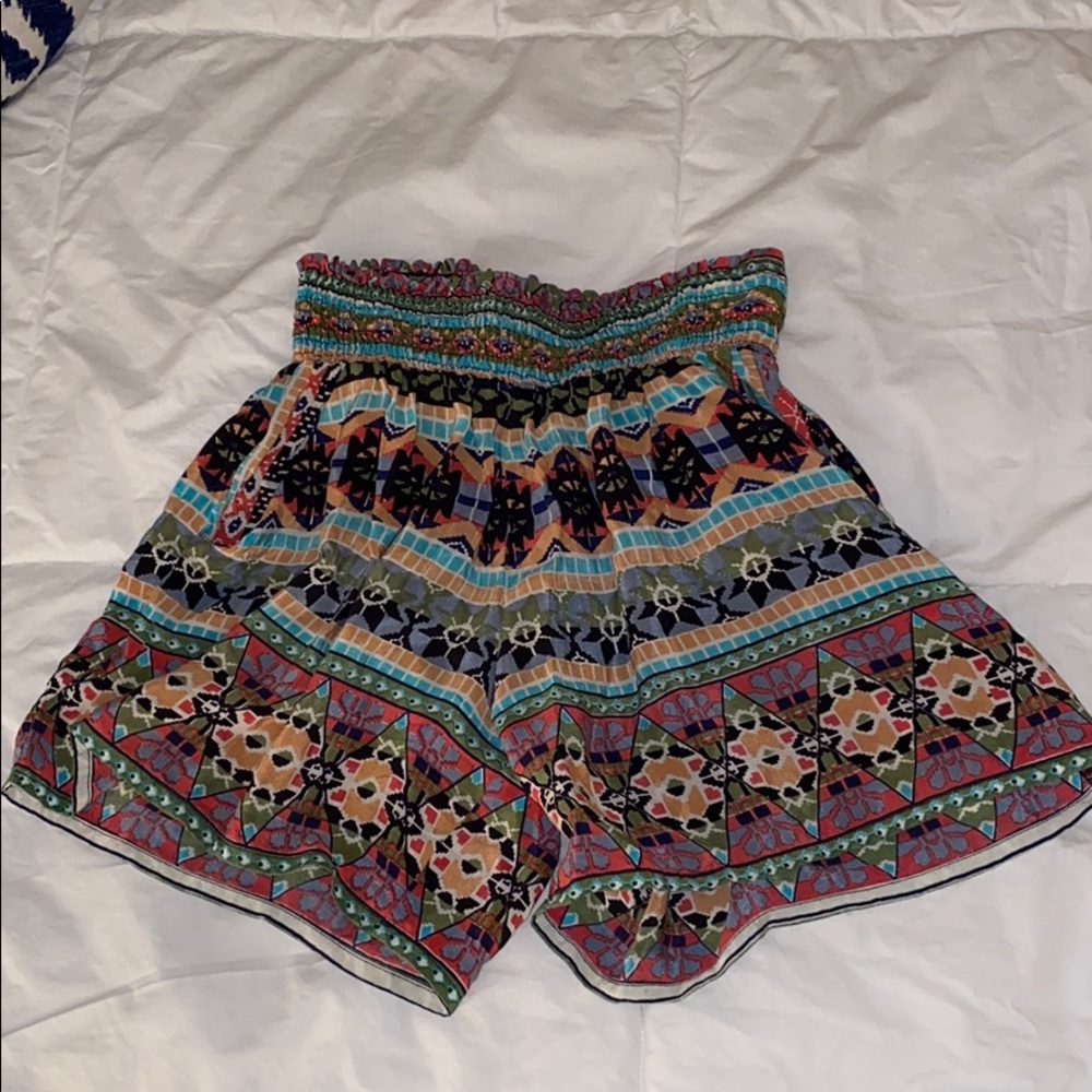 Flowy shorts